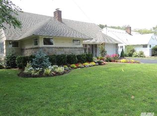 18 Cathay Rd, East Rockaway, NY 11518