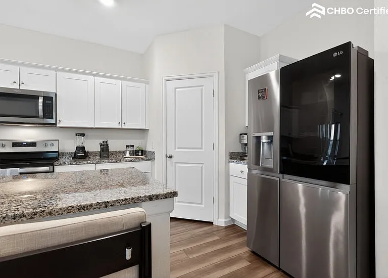 1052 Long Bay Ct — Photo 10