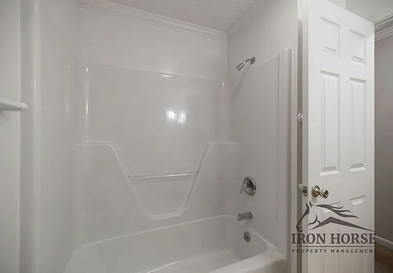 8671 Macon Hwy — Photo 22