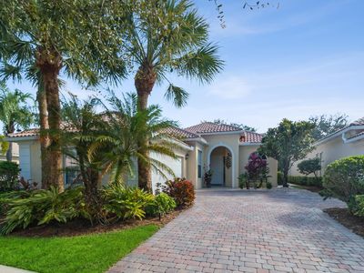 8765 Oldham Way, Palm Beach Gardens, FL, 33412