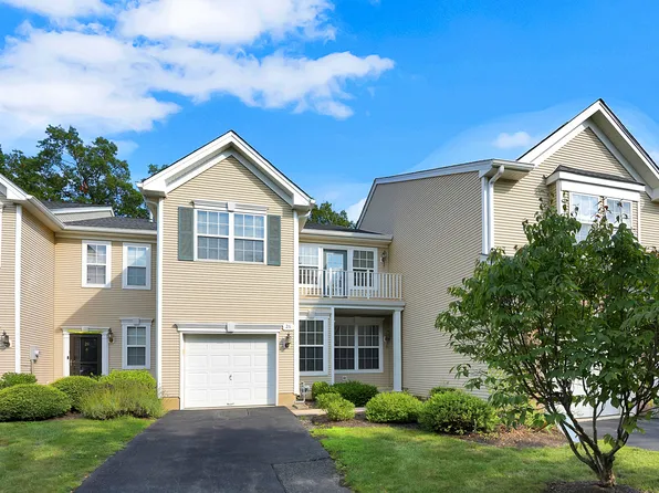 26 Normandy Dr, Princeton Junction, NJ 08550