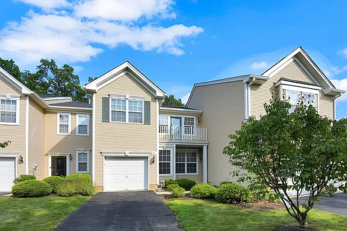 26 Normandy Dr Photo 1