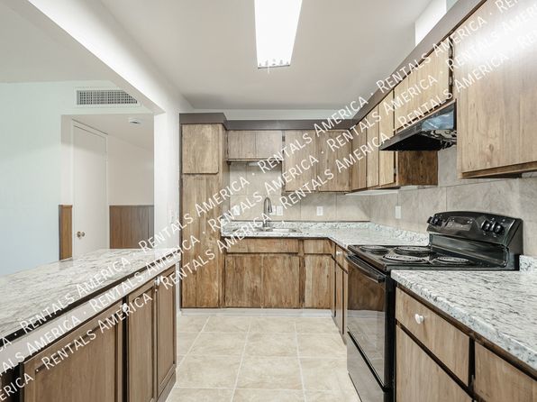 410 N Ironwood