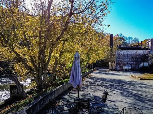 585 White Circle #17, Athens, GA 30605