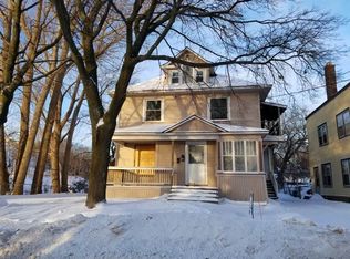 712 Champion St, Marquette, MI 49855
