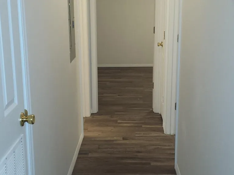137 Rockyreef Cir — Photo 50