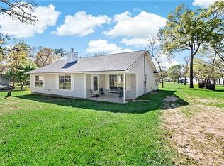 10935 Clyde Acord Rd, Franklin, TX 77856