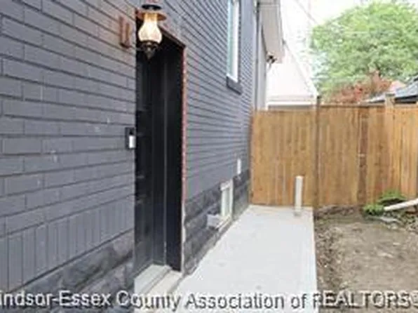 1228 Dougall Ave, Windsor, ON N8X 1R3