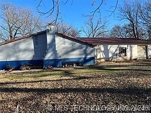 2nd image of 2101 SE Adams Blvd