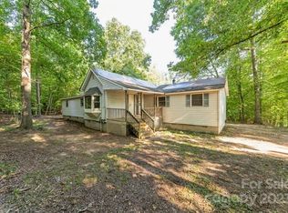 164 Quaker Dr, Stoneville, NC 27048
