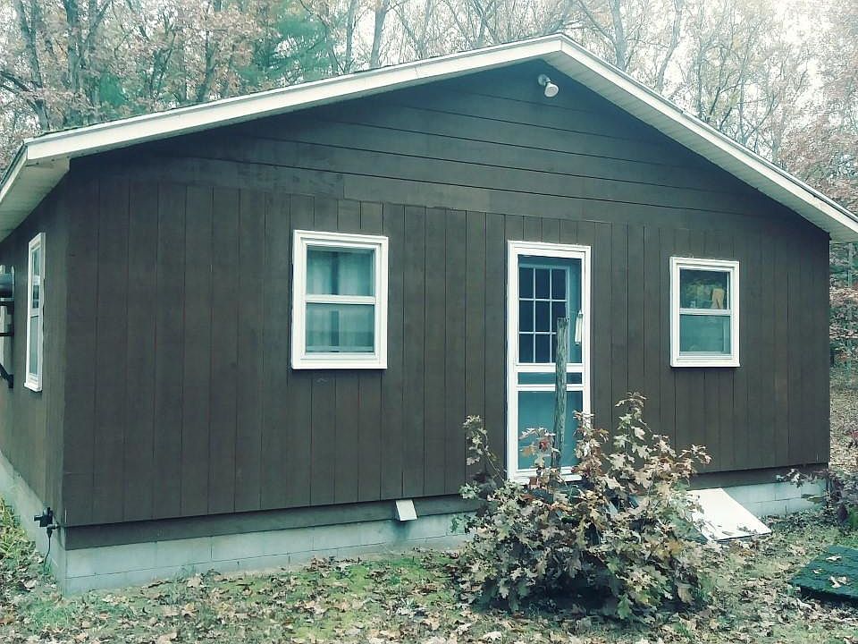 1st image of 2785 E 40th St