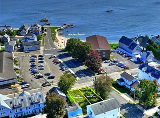 152 Beach Ave, Milford, CT 06460