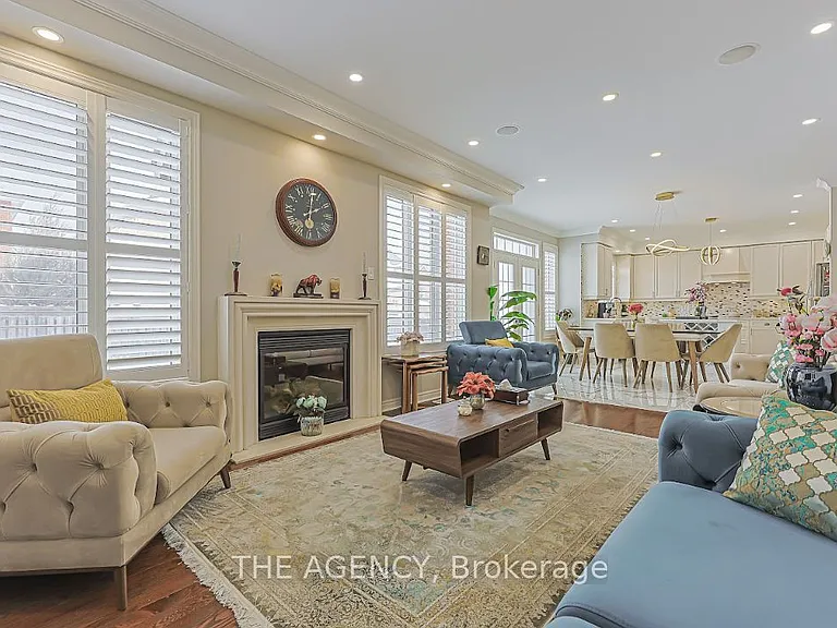 48 Tonner Cres — Photo 12