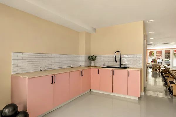 Kitchen, photo 2