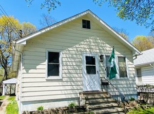 2226 Forest Ave, Lansing, MI 48910