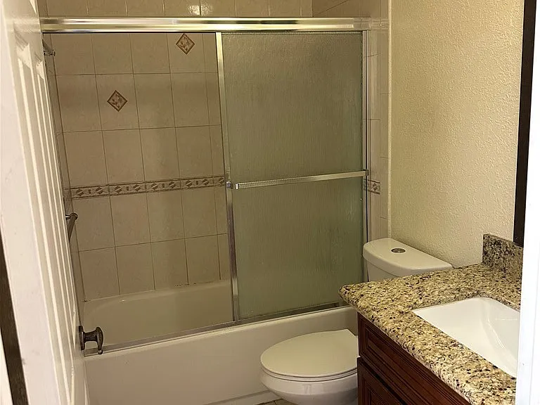3701 Summer Ln — Photo 14