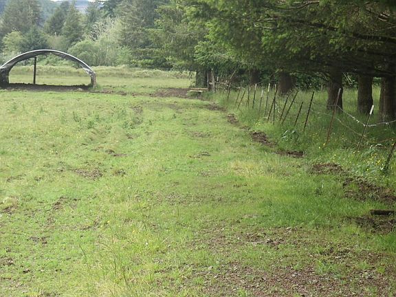 5th image of 16333 Siletz Hwy