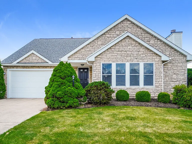 486 Rambling Brook Dr — Photo 1