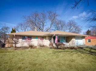 652 S 15th Ave, West Bend, WI 53095