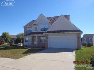 2235 Antrim Ct, Davison, MI 48423