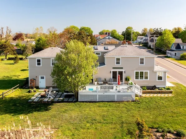 116 Island St, Marshfield, MA 02050