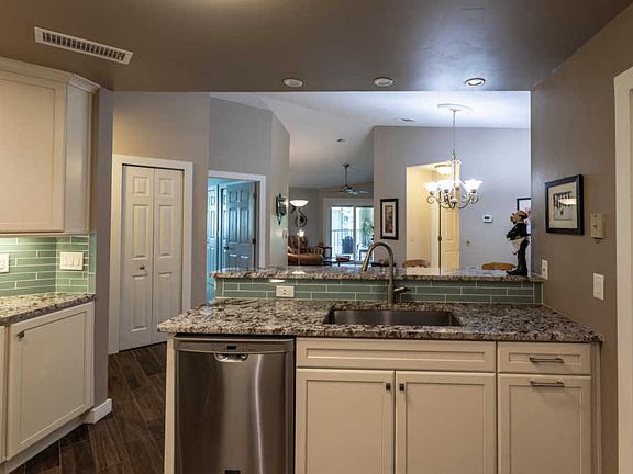 4th image of 500 Sandiron Cir Unit 528