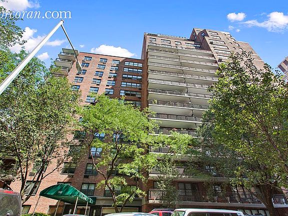 5th image of 345 E 81st St APT 11A