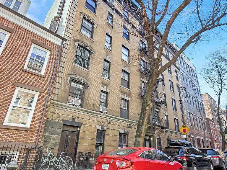 55 Barrow St #3 — Photo 8