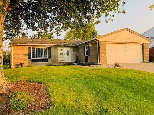1st image of 875 Holyoke Dr