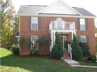 7040 Buttercup Ln, Ooltewah, TN 37363