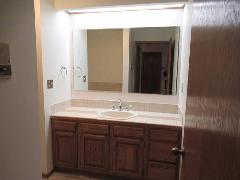 2411 Skyline Way #107 — Photo 13