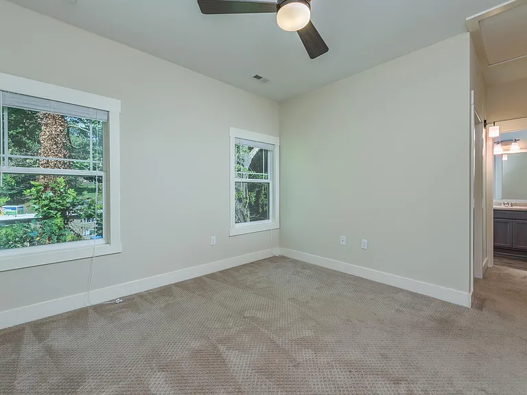 39 Conestee St — Photo 10