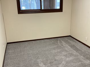 201 4th St S APT A, Virginia, MN 55792