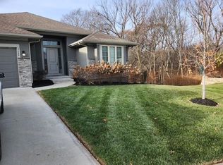 12680 N Peach Blossom Ct, Platte City, MO 64079