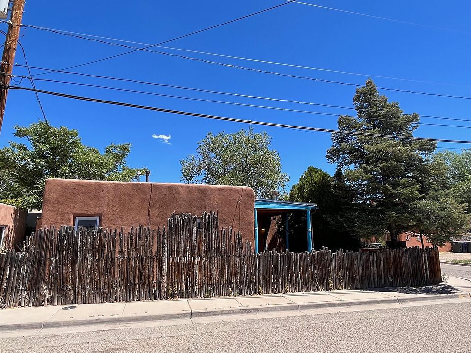1st image of 921 Don Juan St