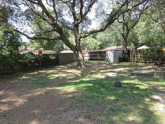2nd image of 4891 Oakland Dr