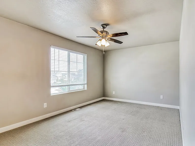 1083 W Osprey Dr — Photo 9