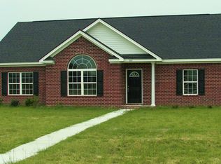 301 Merganser Ct, Springfield, GA 31329