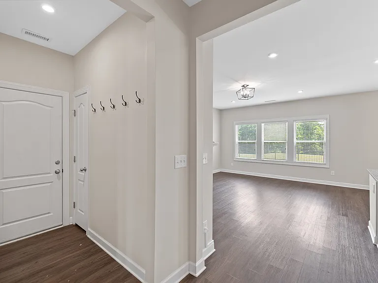 1004 Tarsnet Ln — Photo 11