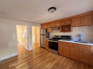 1 Johnny Ct #B, Boston, MA 02111