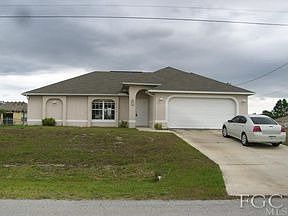 1st image of 221 NW 14th St