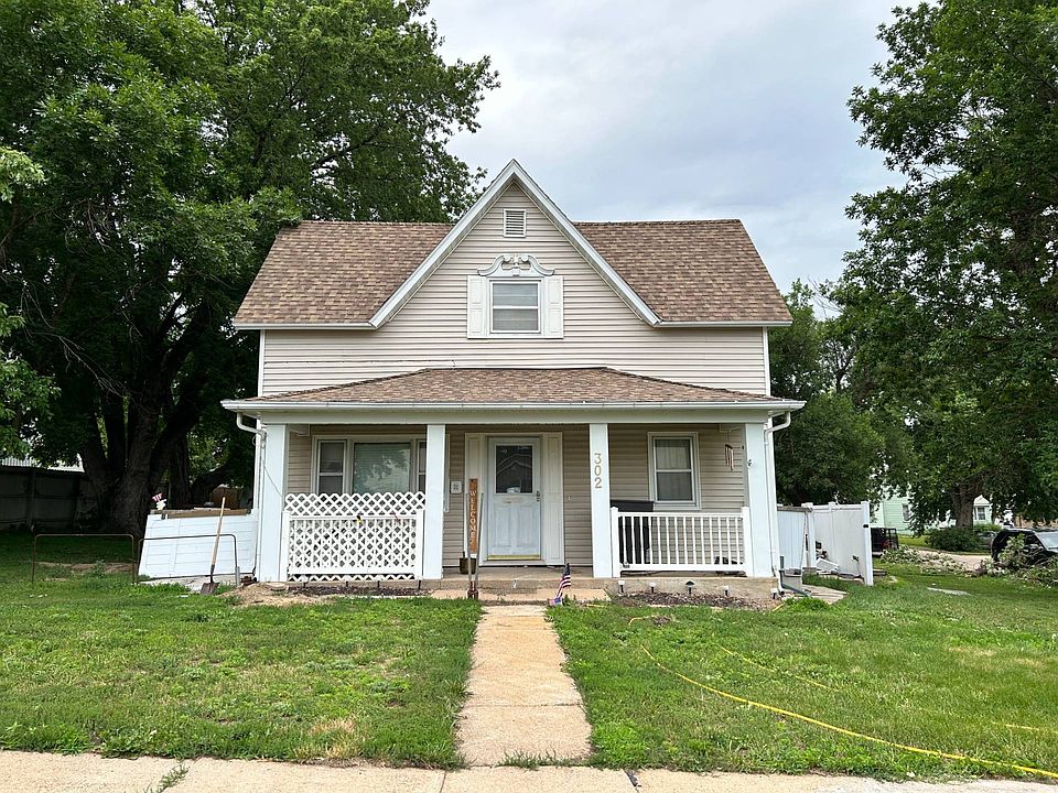 302 W Saline St, Blue Hill, NE 68930 MLS 11189629 Zillow
