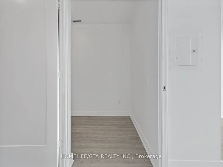 30 Inn On The Park Dr #613 — Photo 16