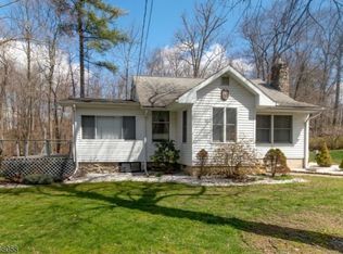 27 Longbridge Rd, Branchville, NJ 07826