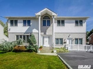 2317 Centre Ave, Bellmore, NY 11710