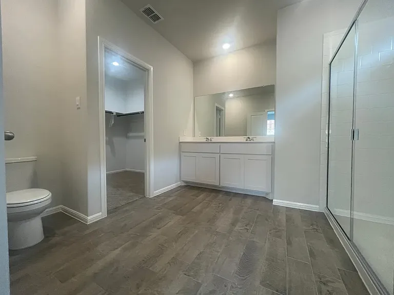953 Braymer Ln — Photo 14