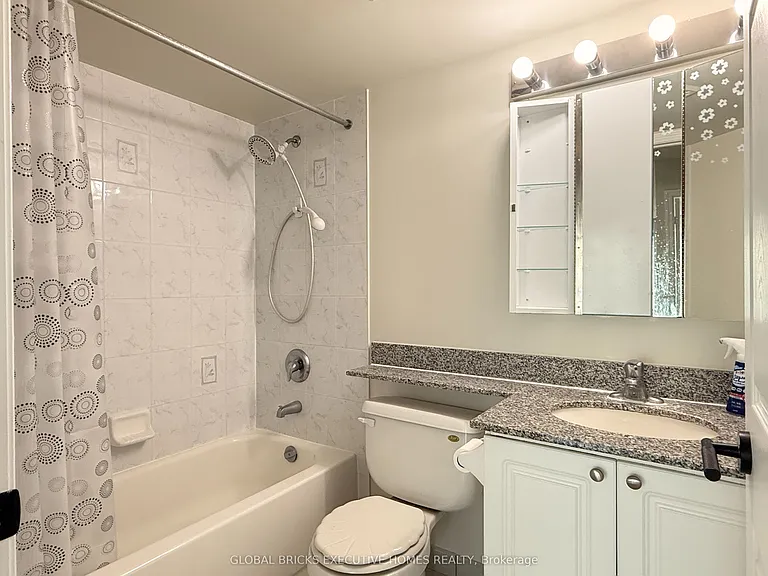 5508 Yonge St #1108 — Photo 8