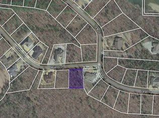 22 Mujeres Ln, Hot Springs Village, AR 71909