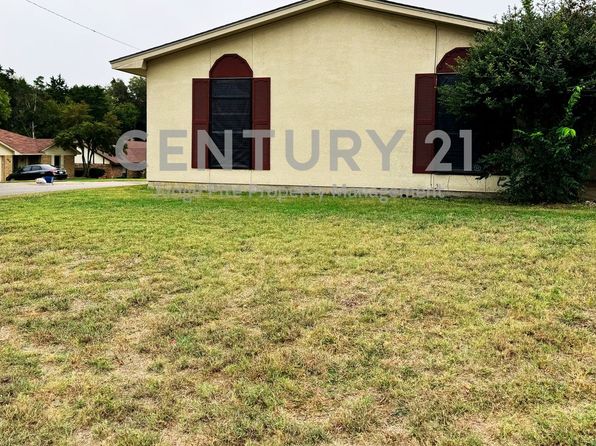 628 Taylor Ct