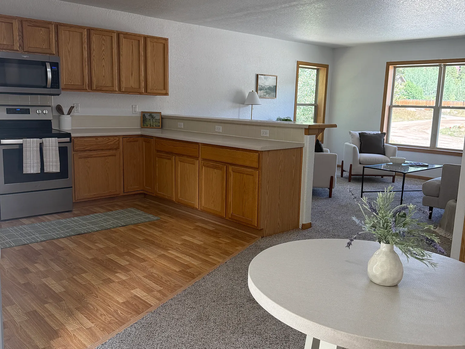 5 bed, 2524 sqft, $4,800 — Photo 4
